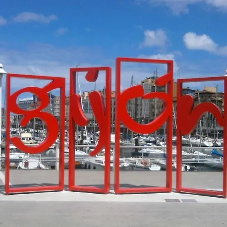 Playa By Flowhome アパート